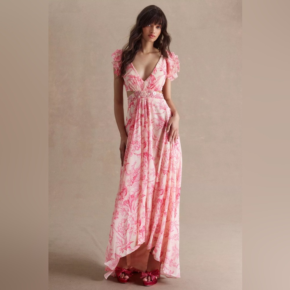 Mac Duggal Floral Flutter Cap-Sleeve V-Neck Lace-Up Gown Size 12